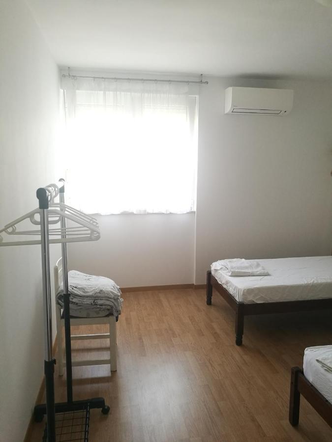 Nice And Cozy Two Single Bed Room Spalato Esterno foto